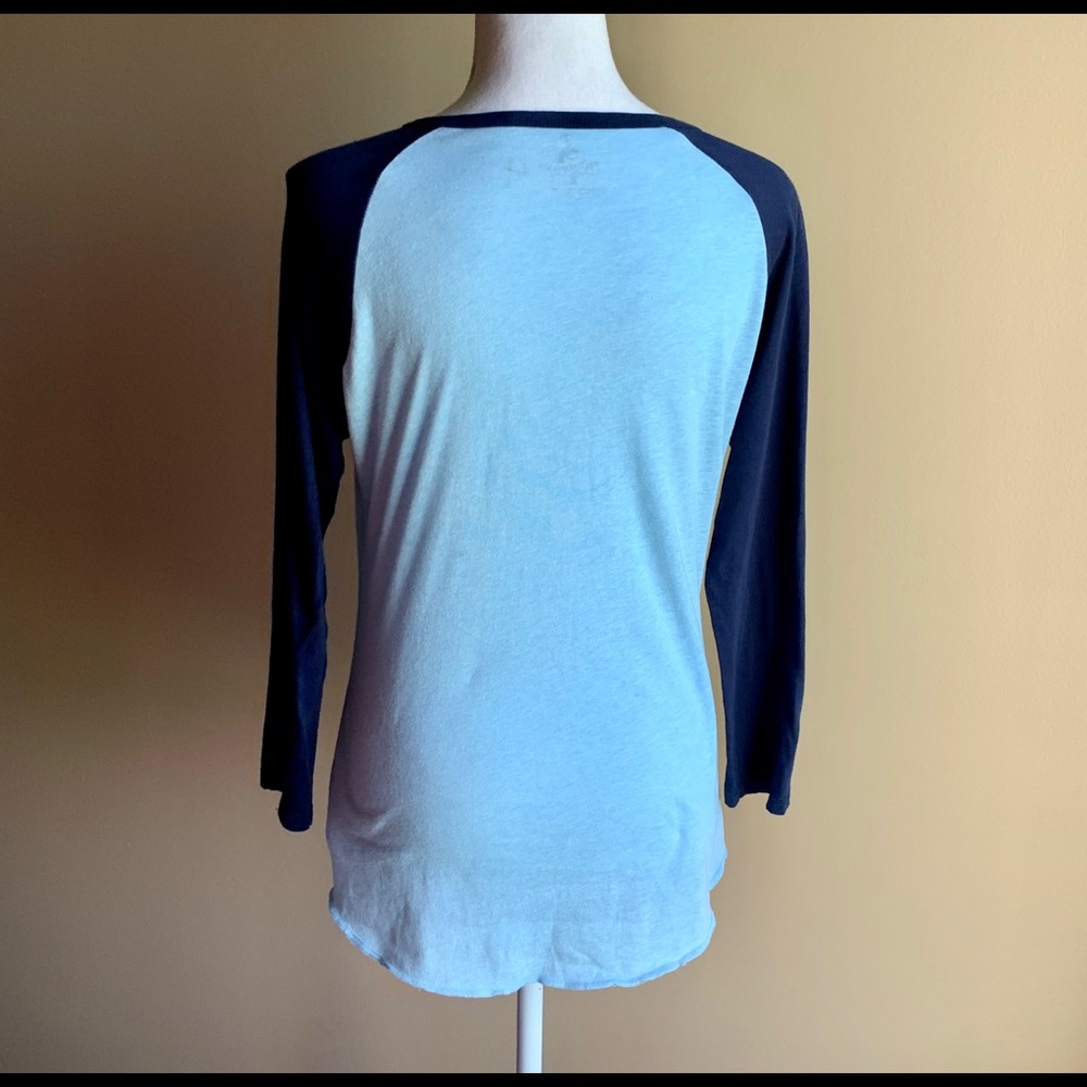 Disneyland Womens Top Mickey Mouse 3/4 Sleeve Henley Raglan Blue Retro Shirt - Picture 5 of 9